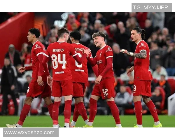 英超积分榜:利物浦1分领跑,曼城逆转紧追,阿森纳重返前三争冠形势白热化 英超积分榜:利物浦1分领跑,曼城逆转紧追,阿森纳重返前三争冠形势白热化