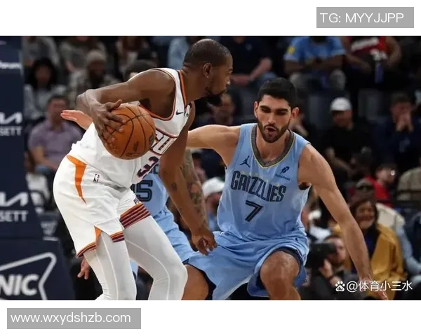 CCTV篮球直播：赛事回顾、精彩瞬间、战术分析与球员表现深度解析